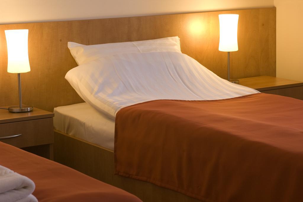 Frittmann Borhaz Bed & Breakfast Soltvadkert Ruang foto